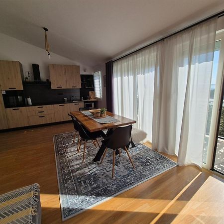 Apartment Near The Sea-Self Check-In Podstrana Luaran gambar