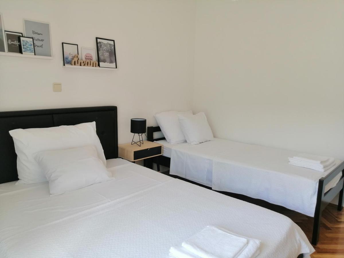 Apartment Near The Sea-Self Check-In Podstrana Luaran gambar
