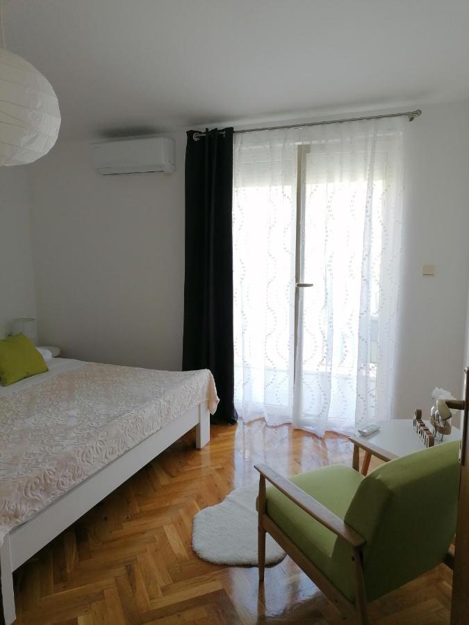 Apartment Near The Sea-Self Check-In Podstrana Luaran gambar