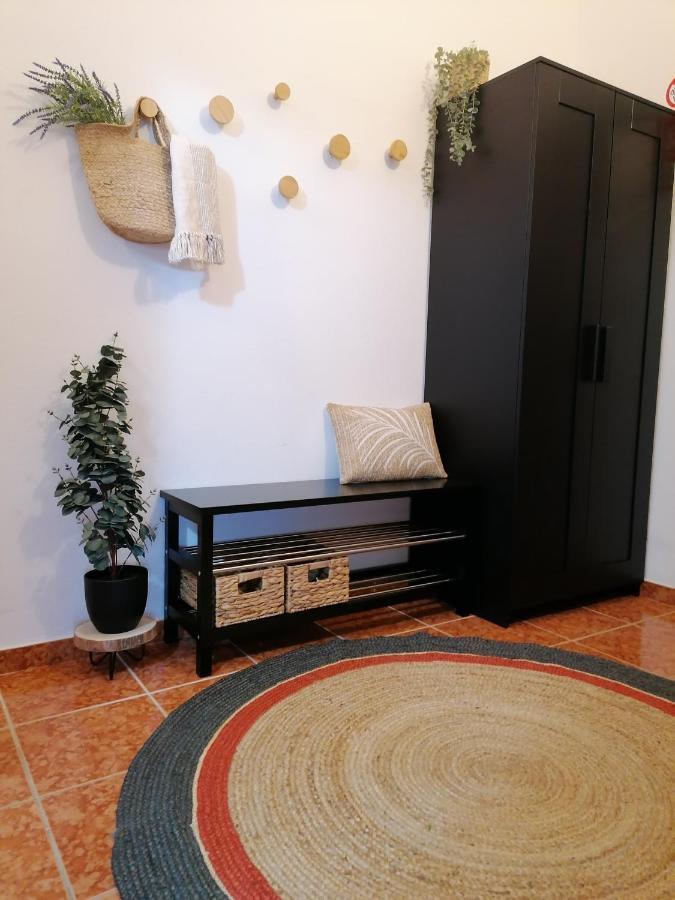 Apartment Near The Sea-Self Check-In Podstrana Luaran gambar